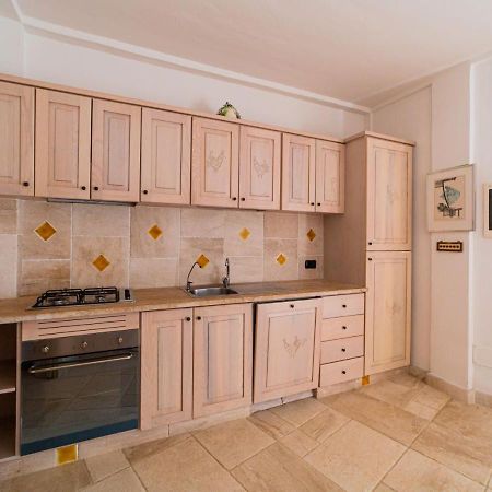 לה מדלנה Murphy Holiday Home - Ester'S House מראה חיצוני תמונה